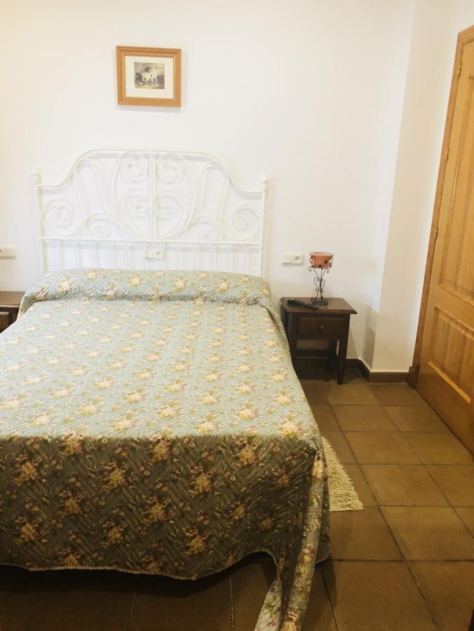 Hotel Restaurante Calderon Arcos de la Frontera Esterno foto