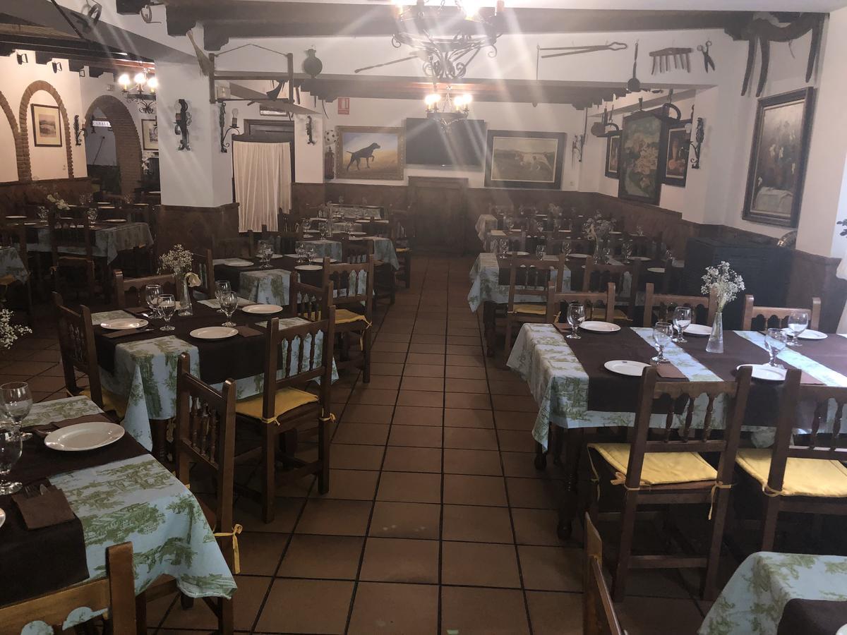 Hotel Restaurante Calderon Arcos de la Frontera Esterno foto