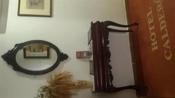 Hotel Restaurante Calderon Arcos de la Frontera Esterno foto